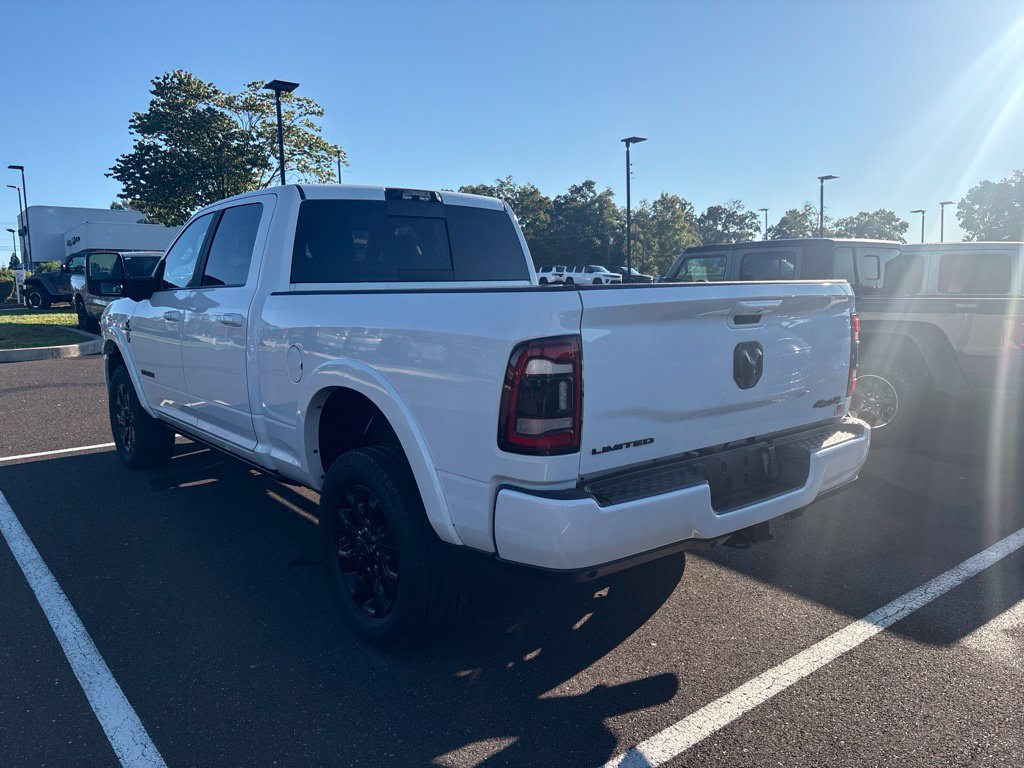 Used 2023 RAM 2500 Limited AWD/4WD image 3
