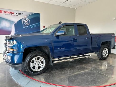 Used 2017 Chevrolet Silverado 1500 LT w/ All Star Edition AWD/4WD image 3