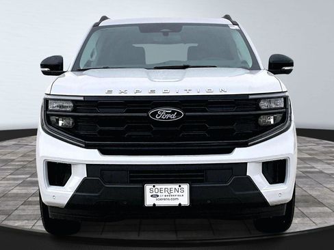 New 2025 Ford Expedition Active image 3