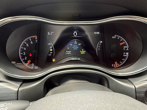 Used 2021 Jeep Grand Cherokee Limited w/ Trailer Tow Group IV AWD/4WD image 21