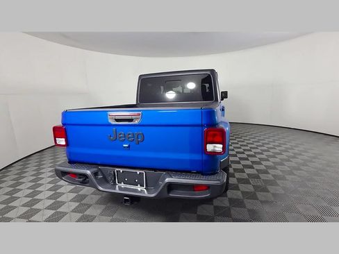 Used 2023 Jeep Gladiator Sport AWD/4WD image 42