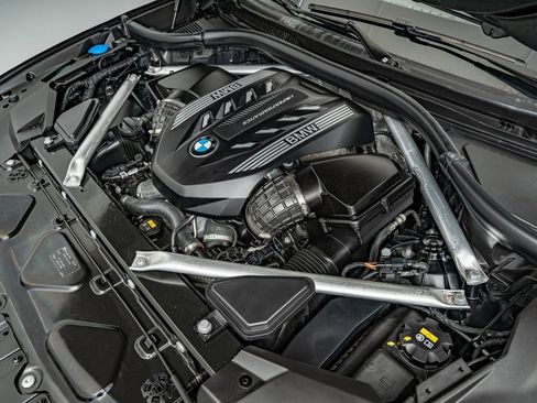 Used 2023 BMW X5 M50i w/ Executive Package AWD/4WD image 46