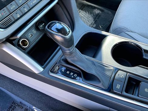 Used 2015 Hyundai Sonata Limited w/ Option Group 06 image 16