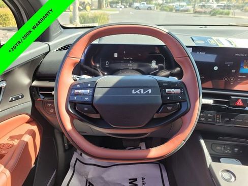 New 2026 Kia Sportage SX Prestige image 12