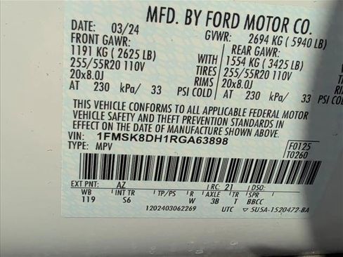 Used 2024 Ford Explorer XLT w/ Equipment Group 202A AWD/4WD image 25