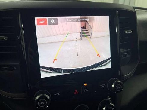 New 2026 RAM 1500 Express AWD/4WD image 15