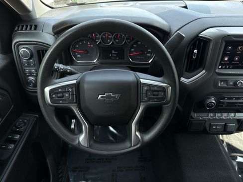 Used 2021 Chevrolet Silverado 1500 Custom Trail Boss w/ Safety Confidence Package AWD/4WD image 25