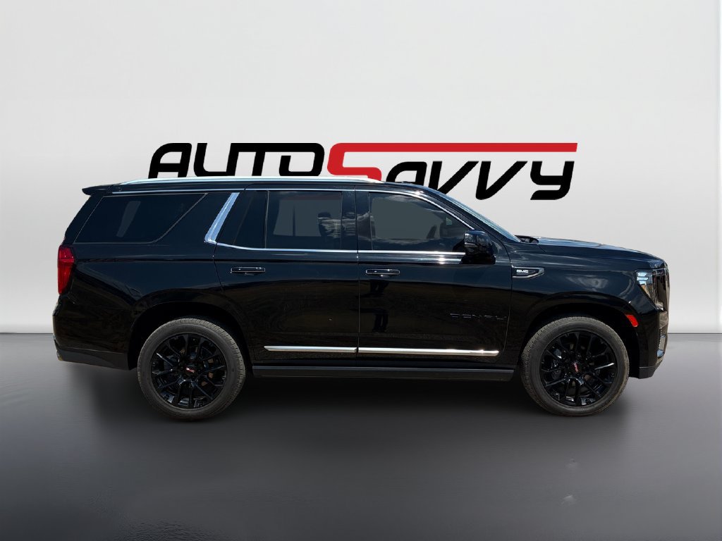 Used 2022 GMC Yukon Denali w/ Advanced Technology Package AWD/4WD image 4