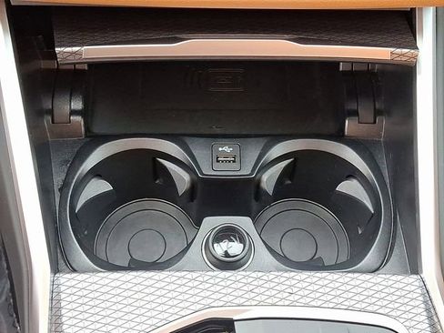 Certified 2025 BMW i4 xDrive40i w/ Premium Package image 27