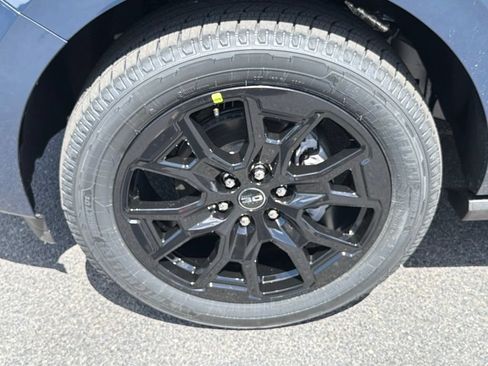 New 2027 Ford Expedition Platinum AWD/4WD image 30