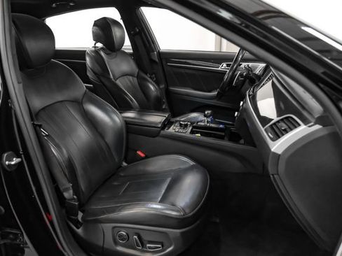 Used 2018 Genesis G80 3.3T Sport RWD image 31