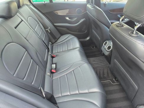 Used 2016 Mercedes-Benz C 350e Sedan image 14
