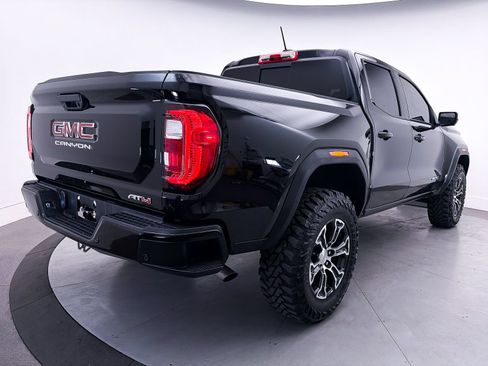 Used 2023 GMC Canyon AT4 w/ AT4 Premium Package AWD/4WD image 16