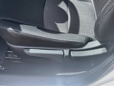 Used 2022 Nissan Sentra SV w/ All-Weather Package FWD image 15