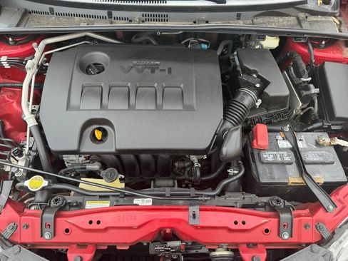 Used 2017 Toyota Corolla LE w/ LE Premium Package FWD image 28