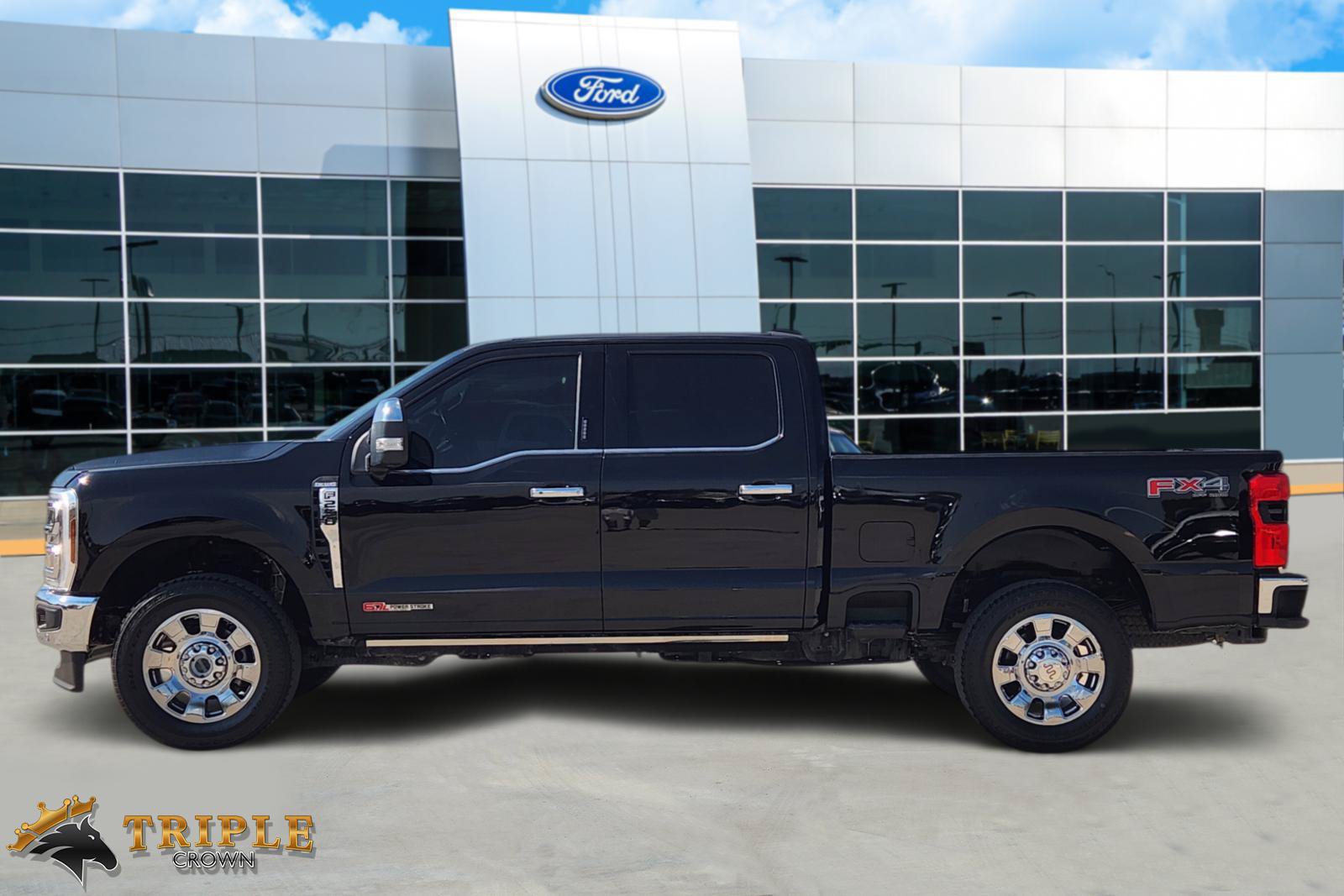 Used 2024 Ford F250 King Ranch w/ Chrome Package AWD/4WD image 3