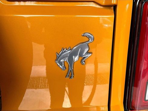 Used 2022 Ford Bronco Outer Banks image 7