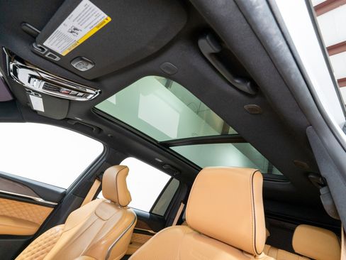 Used 2023 Jeep Grand Cherokee Summit image 18