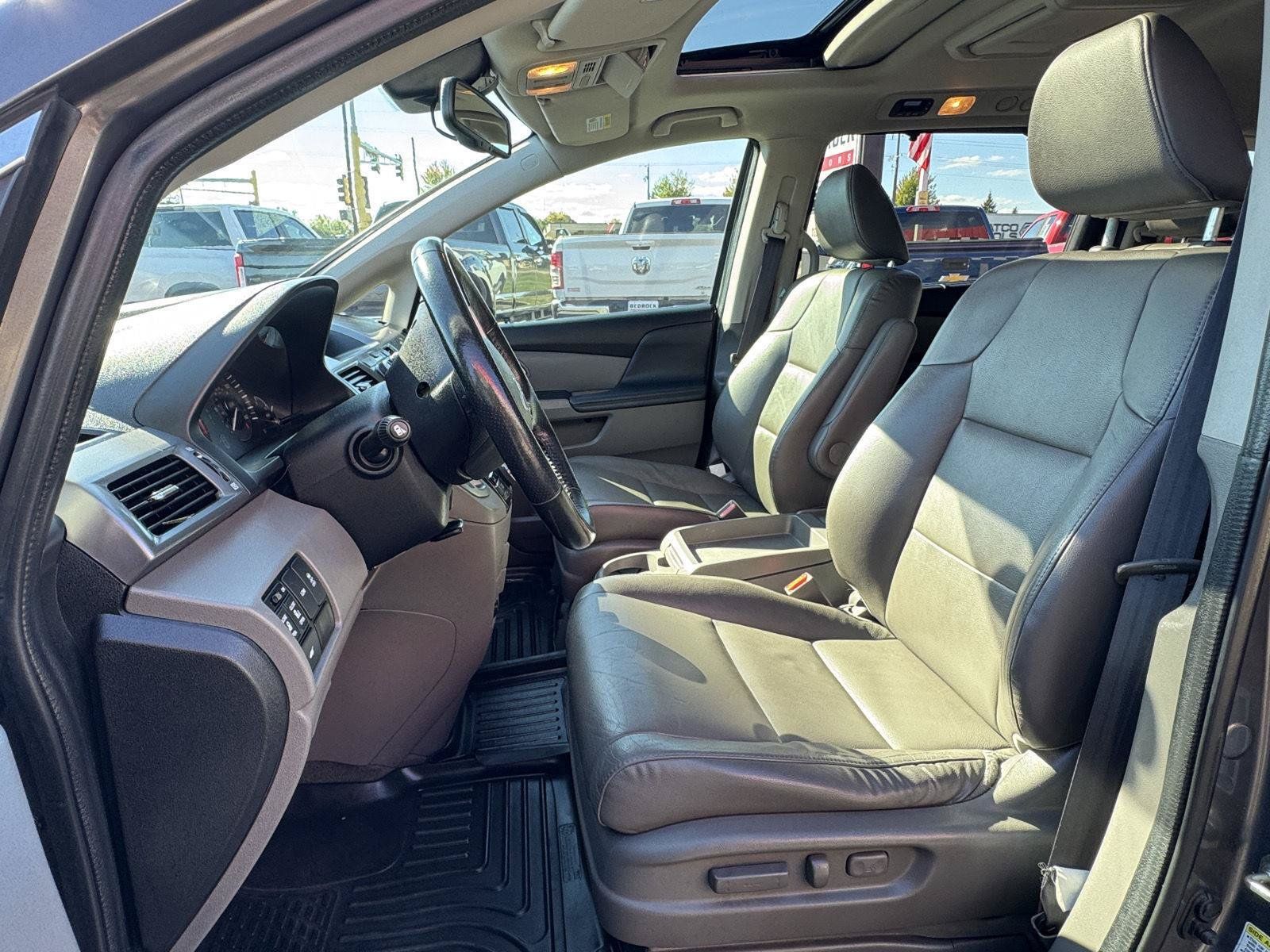 Used 2015 Honda Odyssey EX-L image 14
