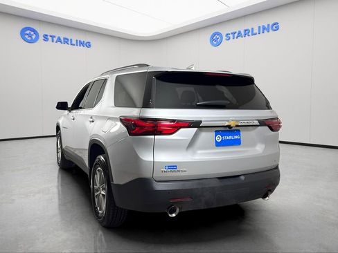 Used 2022 Chevrolet Traverse LT image 6