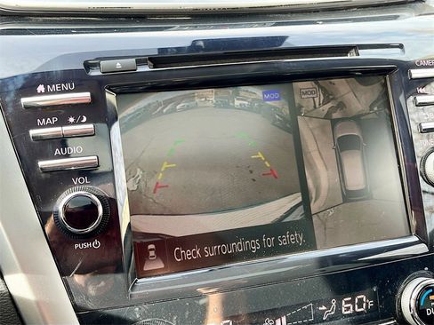 Used 2023 Nissan Murano SL w/ SL Moonroof Package image 14