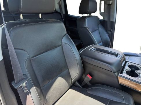 Used 2015 Chevrolet Silverado 2500 LTZ w/ Duramax Plus Package AWD/4WD image 15
