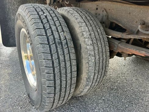Used 1991 Ford F450 2WD Regular Cab Super Duty image 14