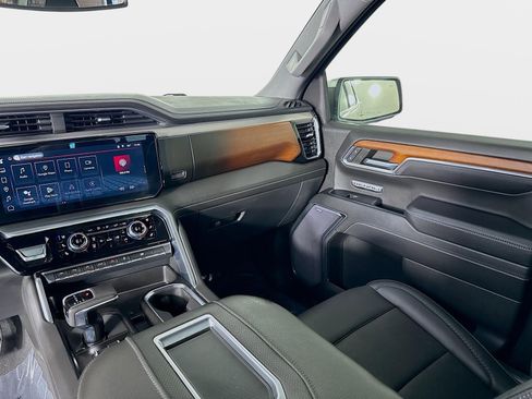 Certified 2022 GMC Sierra 1500 Denali image 25