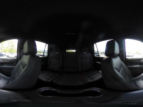 Used 2023 Chevrolet Tahoe LT w/ Luxury Package AWD/4WD image 45