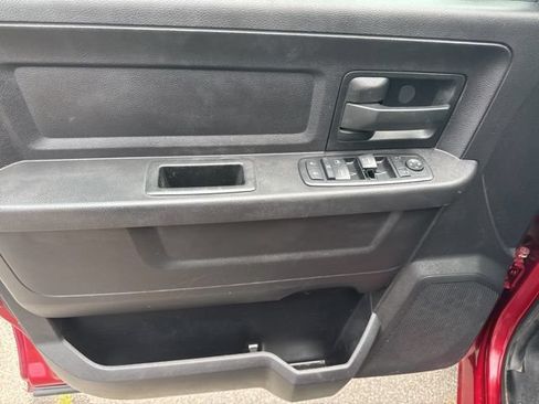 Used 2015 RAM 1500 Express AWD/4WD image 14