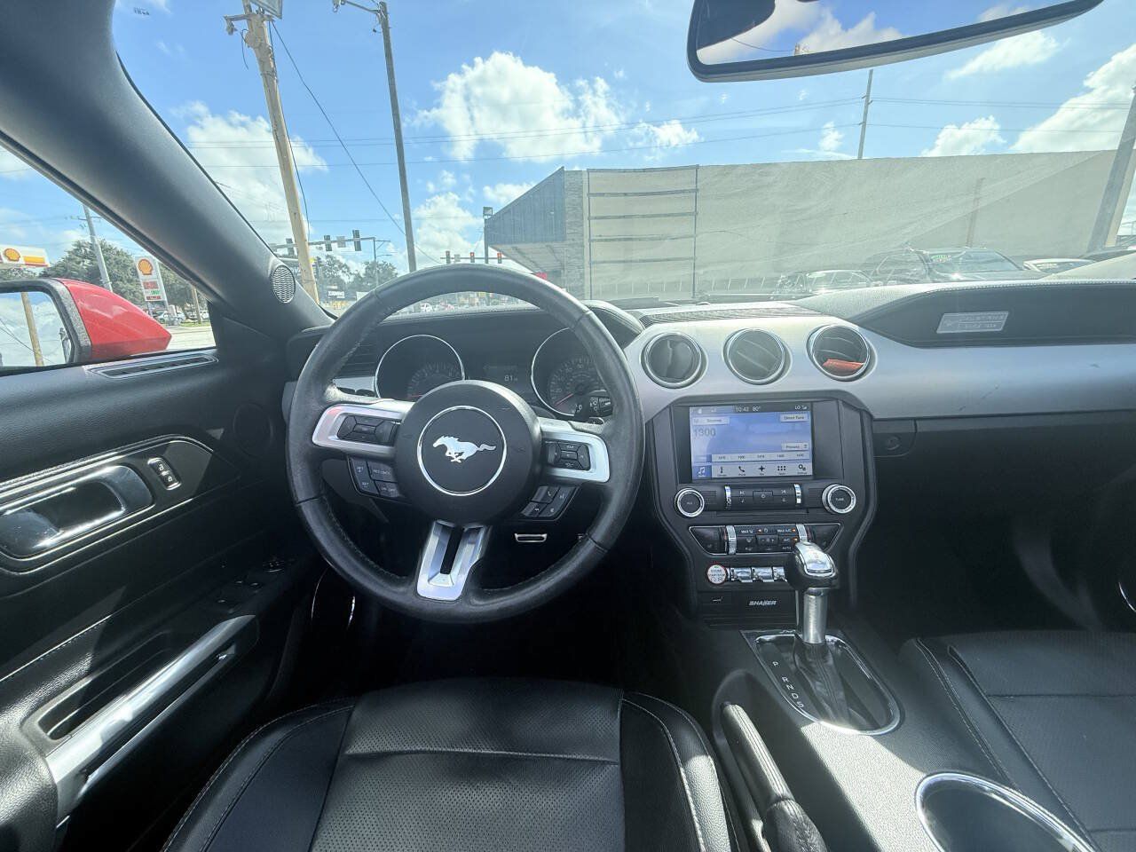 Used 2017 Ford Mustang Premium RWD image 19