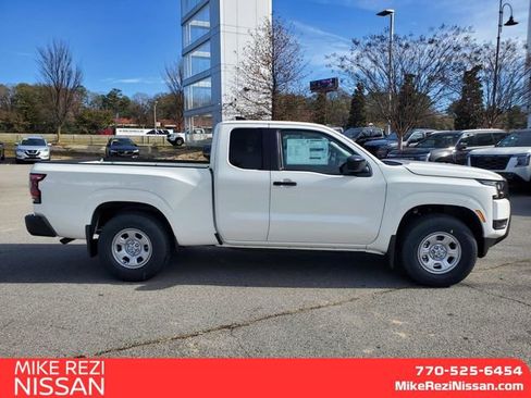 New 2026 Nissan Frontier S image 2
