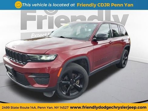 Used 2023 Jeep Grand Cherokee Altitude AWD/4WD image 1