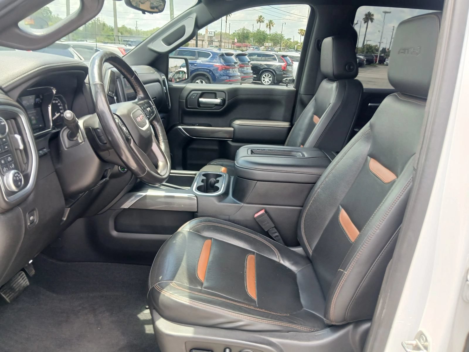 Used 2020 GMC Sierra 1500 AT4 w/ Off Road Performance Package AWD/4WD image 8