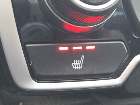 Used 2017 Honda CR-V Touring image 8