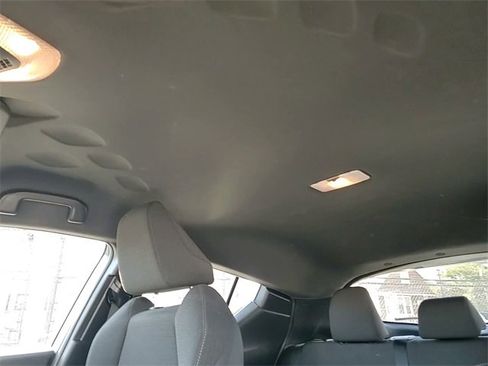 Used 2019 Toyota C-HR LE image 21