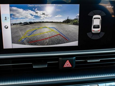 Used 2023 Hyundai Ioniq 6 SE image 18