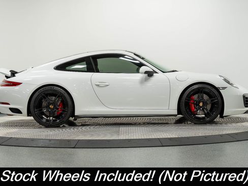 Used 2018 Porsche 911 Carrera 4S AWD/4WD image 3