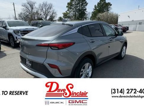 New 2026 Buick Envista Sport Touring w/ Convenience I Package FWD image 8