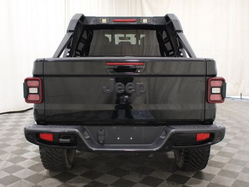Used 2023 Jeep Gladiator Overland AWD/4WD image 32