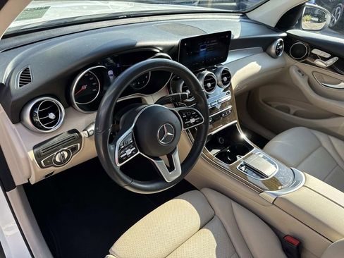 Used 2020 Mercedes-Benz GLC 300 4MATIC image 19