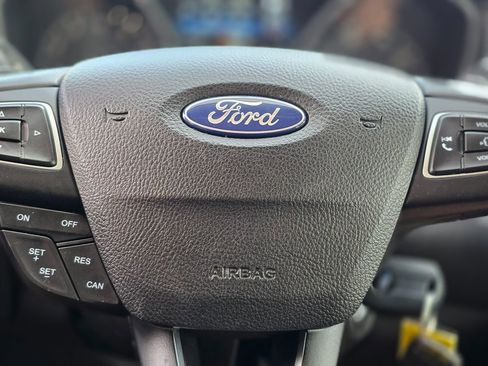 Used 2016 Ford Focus SE w/ SE Sport Package image 33