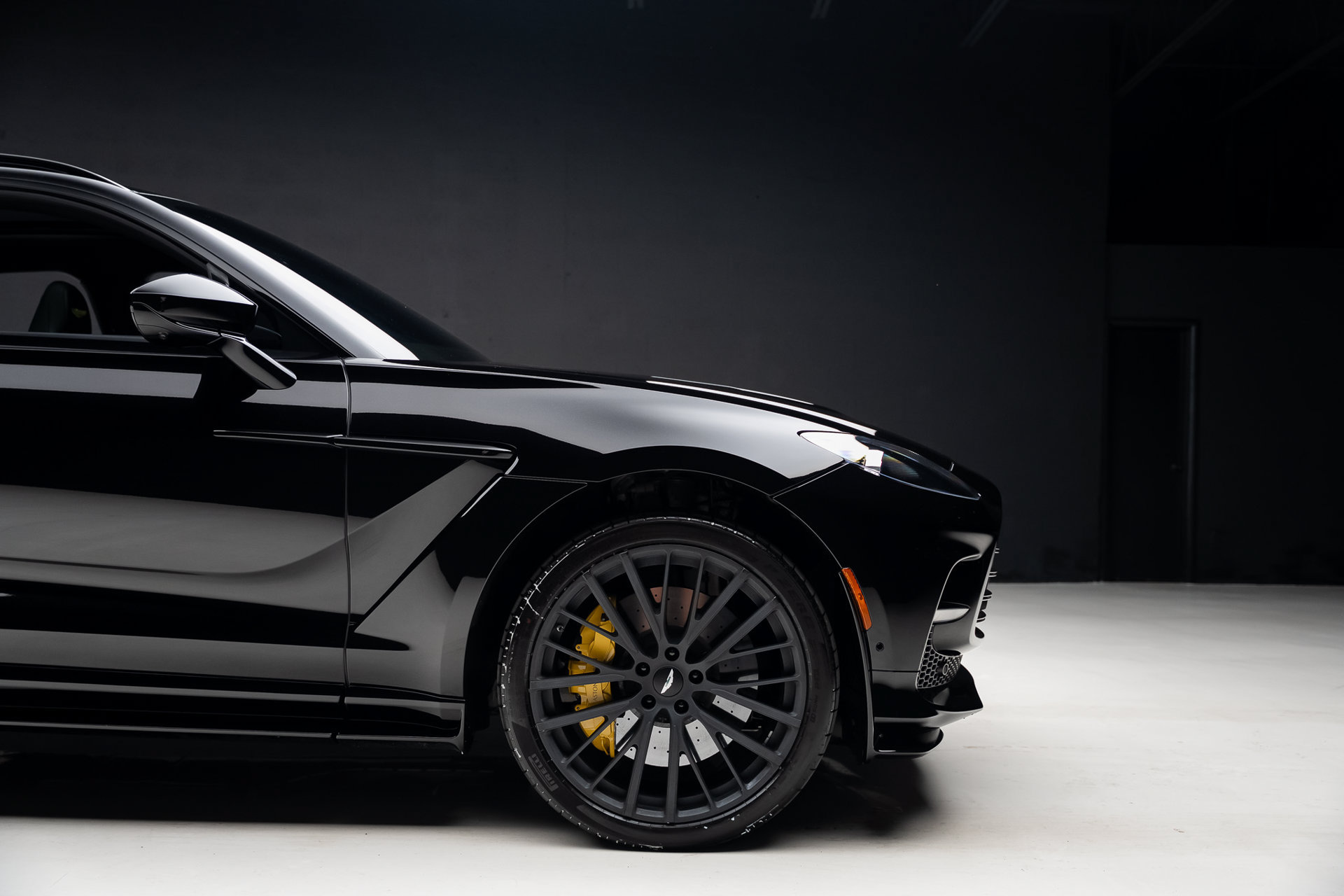 Used 2024 Aston Martin DBX 707 AWD/4WD image 38