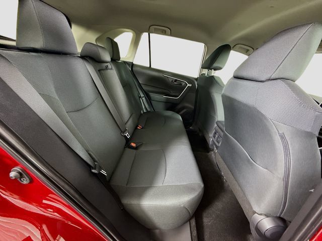 Certified 2025 Toyota RAV4 LE AWD/4WD image 27