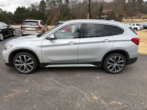 Used 2019 BMW X1 sDrive28i w/ Convenience Package image 2