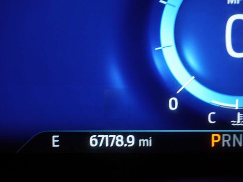 Used 2020 Ford Explorer ST image 4