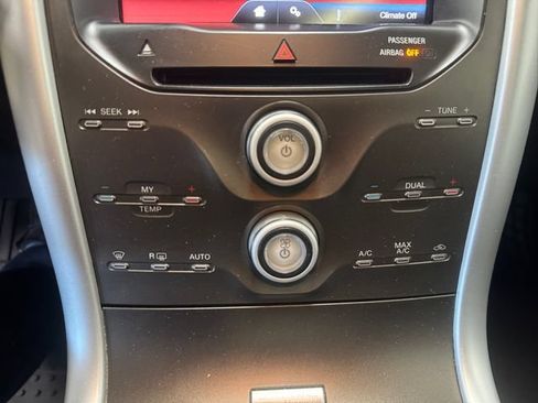 Used 2013 Ford Edge SEL AWD/4WD image 3
