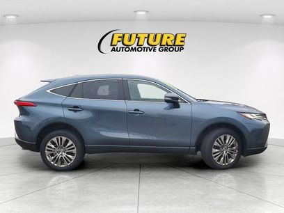 Used 2023 Toyota Venza XLE