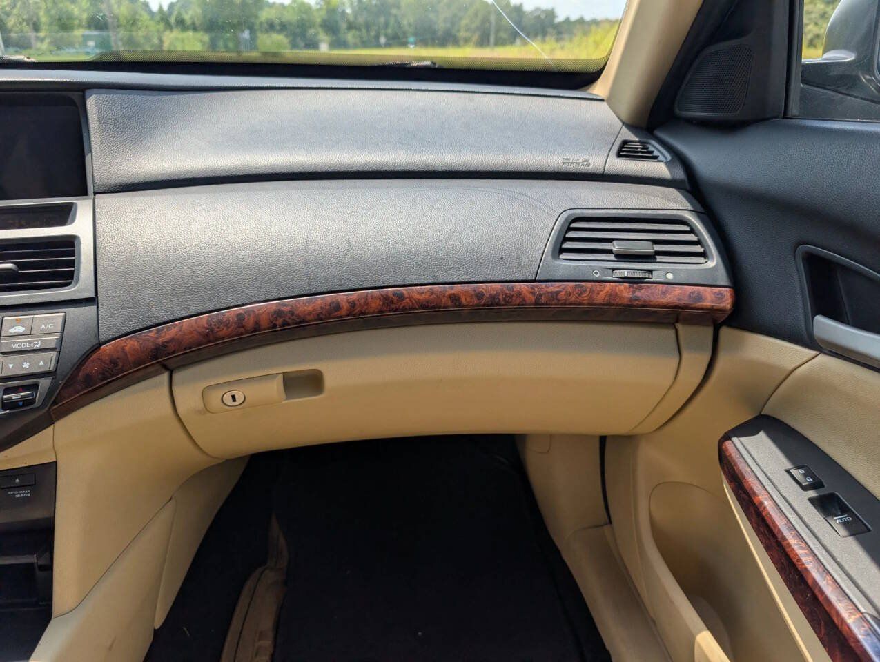 Used 2010 Honda Crosstour EX-L image 33