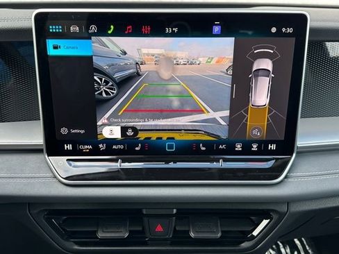 New 2026 Volkswagen Tiguan SE image 36